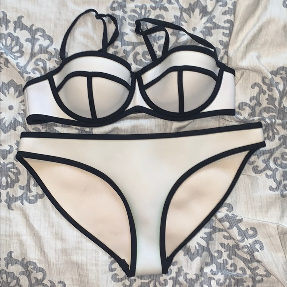 Triangl bikini!
